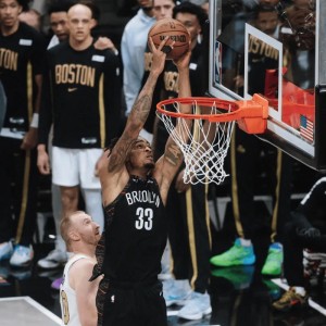 开云登录-队记：克拉克斯顿右手小指受伤，将在明天接受核磁共振检查