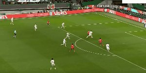 1742772000408028893.gif por den 91.gif